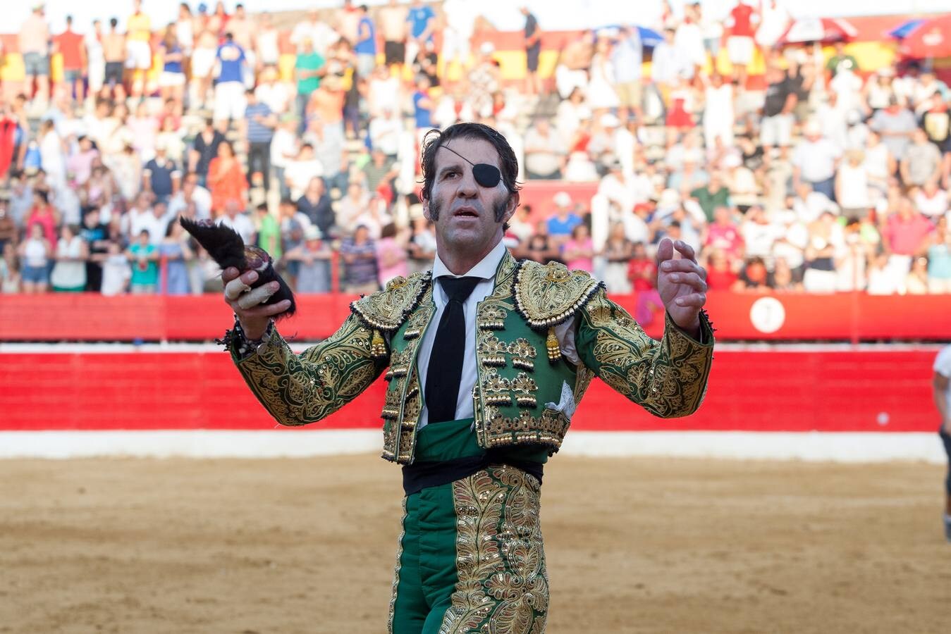 El público alfareño disfrutó al máximo de la tarde con Juan José Padilla, Diego Urdiales y José Garrido.