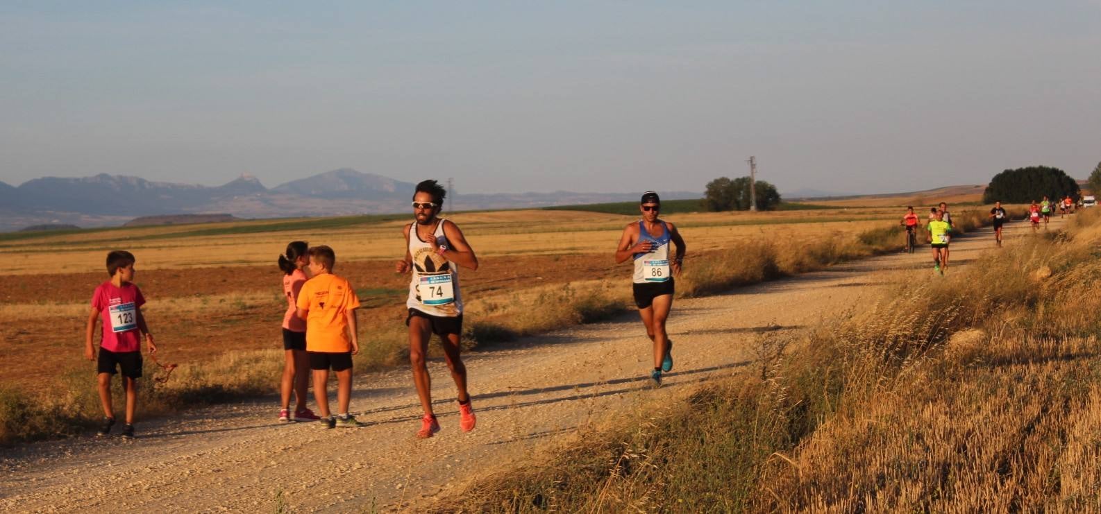 Fernando Nogales vence el X Cross Laguna de Hervías