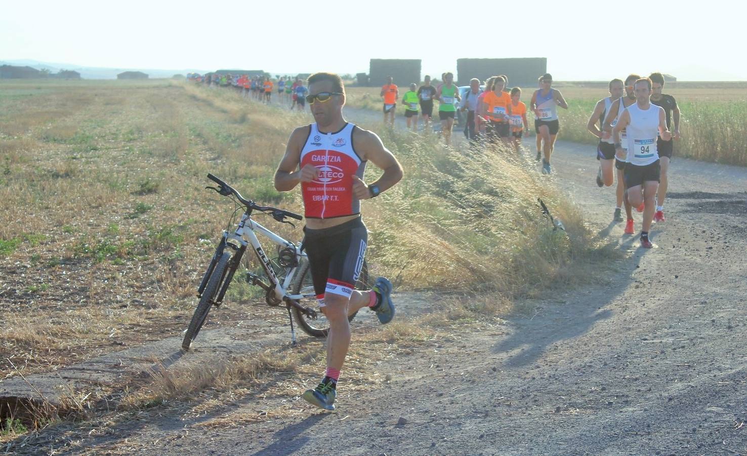 Fernando Nogales vence el X Cross Laguna de Hervías