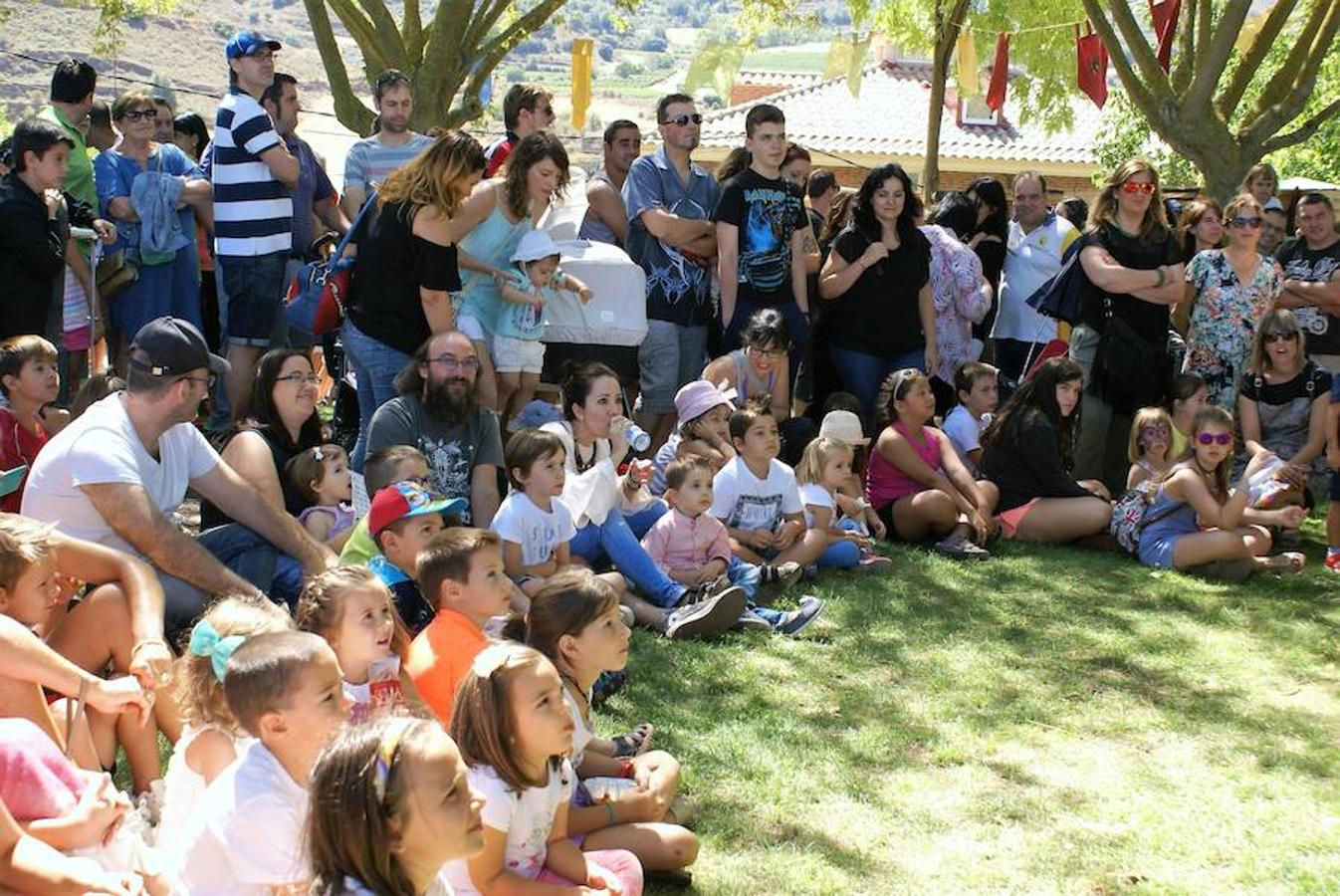 Ventosa volvió a exhibir su Mercado del Trato para redescubrir las raíces de la localidad. Actuaciones y desgustaciones para todos los públicos animaron una jornada que fue un éxito de participación.