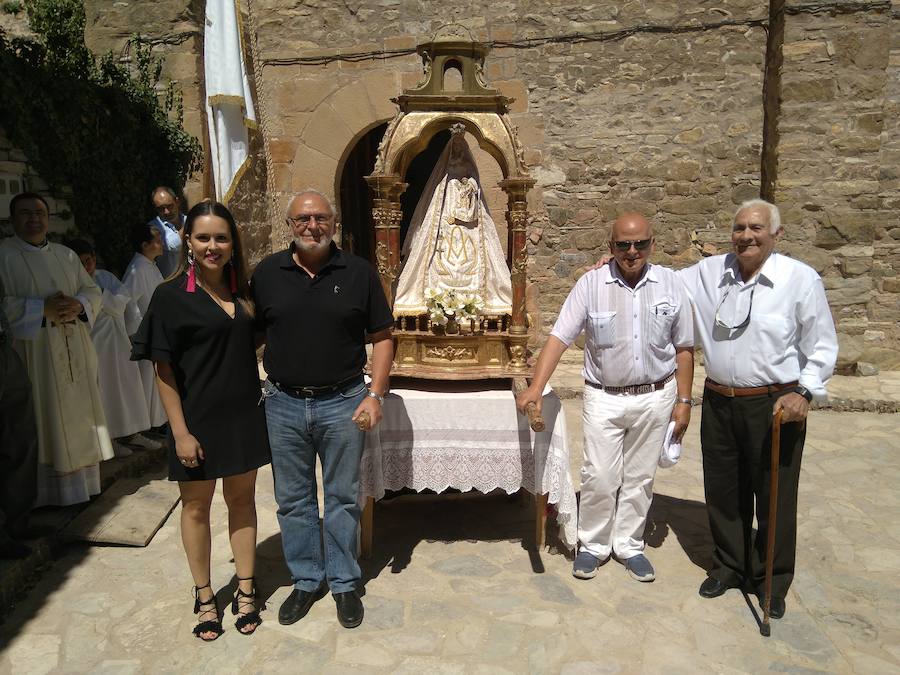 La localidad riojana comenzó sus fiestas en honor a la Virgen de Atisca con un programa muy variado