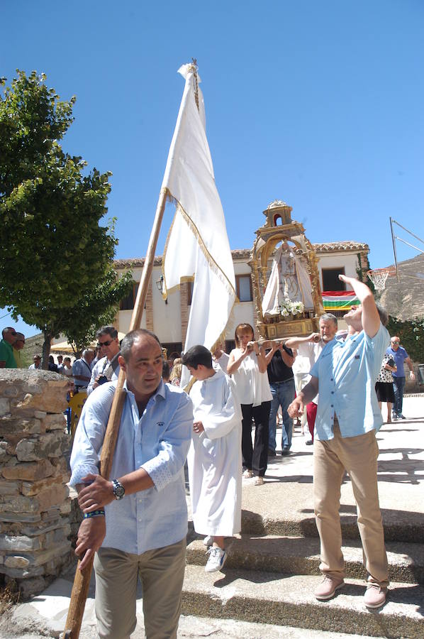La localidad riojana comenzó sus fiestas en honor a la Virgen de Atisca con un programa muy variado