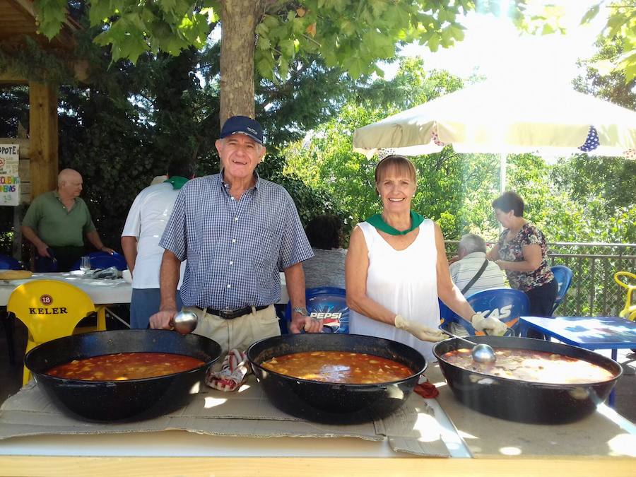La localidad riojana comenzó sus fiestas en honor a la Virgen de Atisca con un programa muy variado