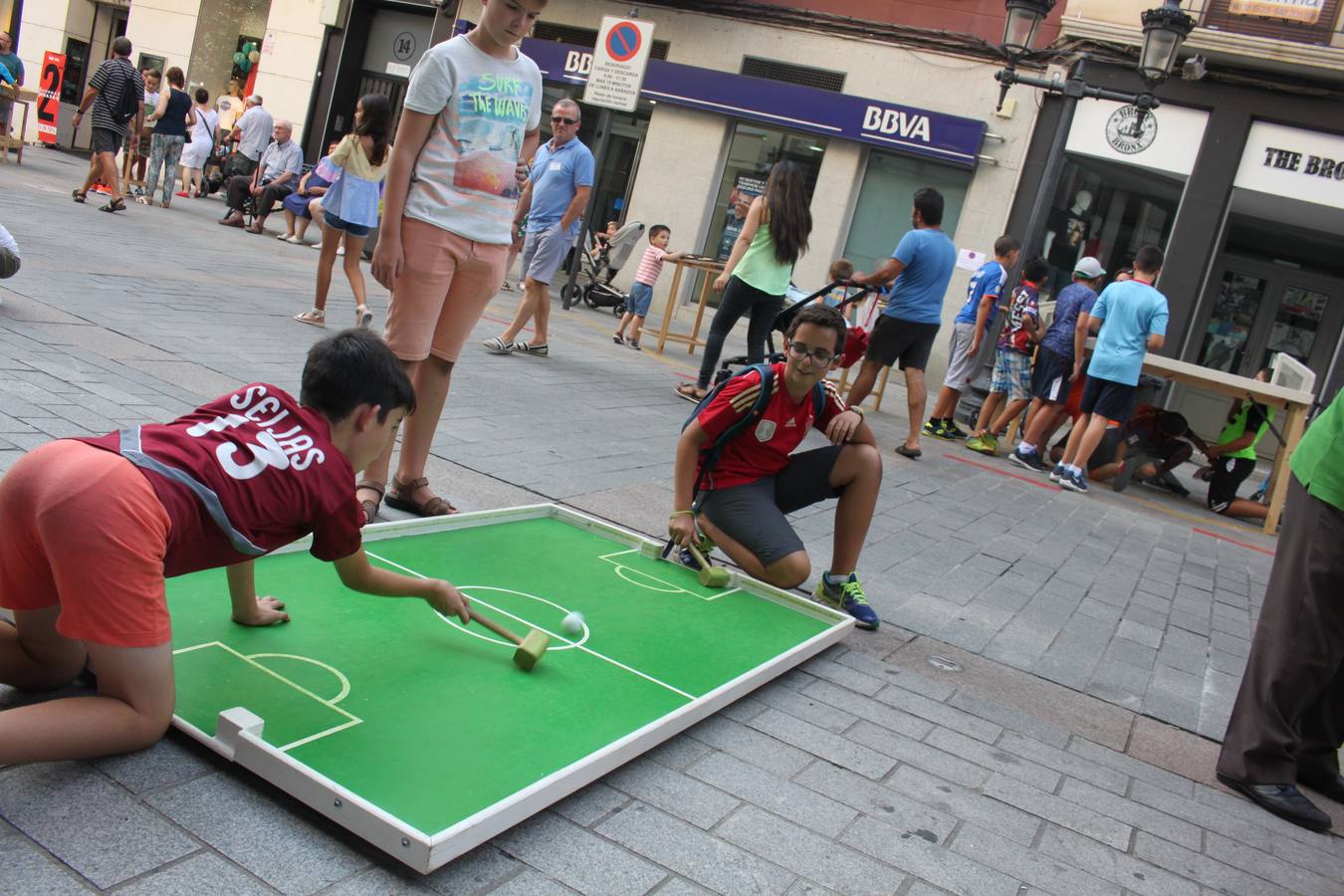 El XIV FlipArnedo toma la ciudad con juegos para todas las edades