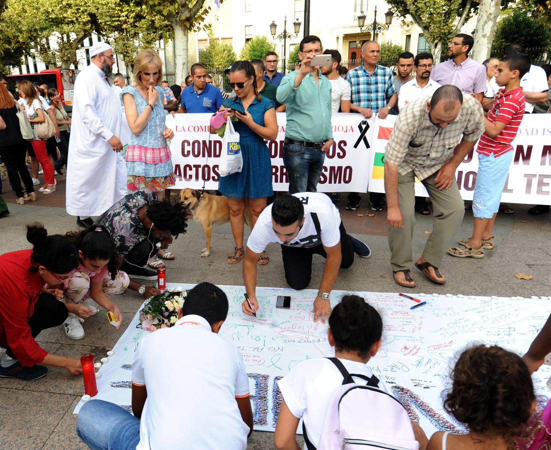 Musulmanes riojanos muestran su rechazo a los atentados de Barcelona y Cambrils