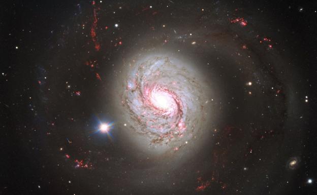 Una galaxia a 5.000 millones de años luz da nuevas pistas sobre la formación de magnetismo