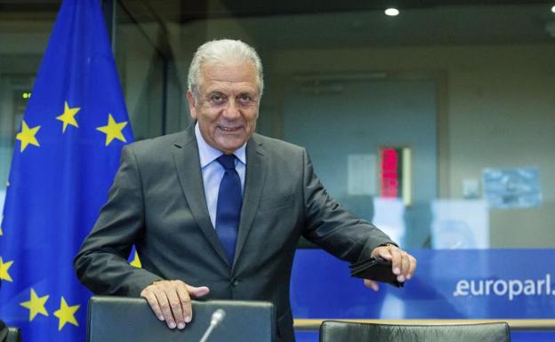 Dimitris Avramopoulos, comisario europeo de Interior.