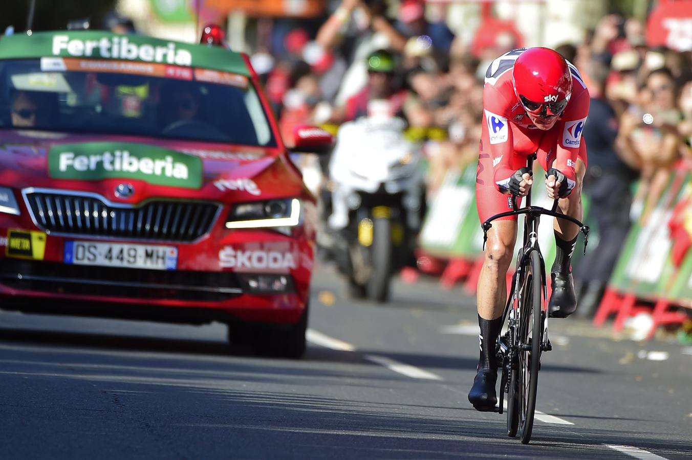 El líder de la Vuelta Ciclista a España ha consolidado su liderato con el triunfo en la contrarreloj que ha acabado en Logroño