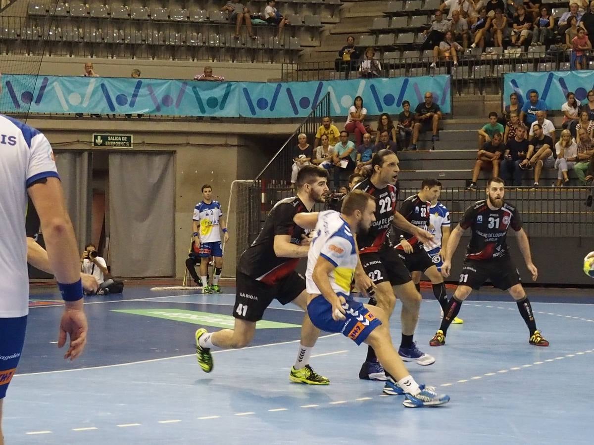 El BM Logroño cayó en su debut liguero ante el Granollers.