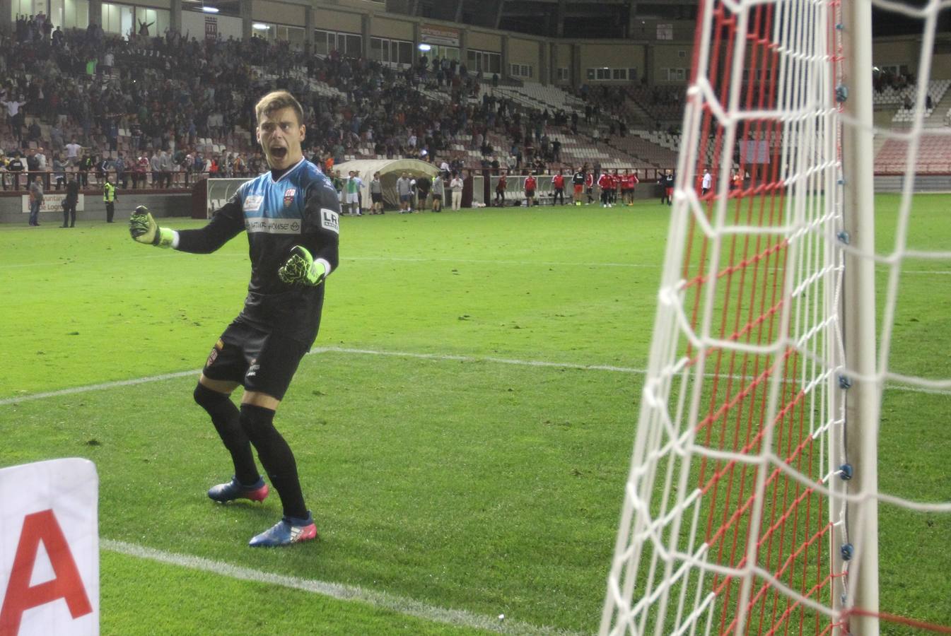 La UD Logroñés gana y alcanza la tercera ronda.