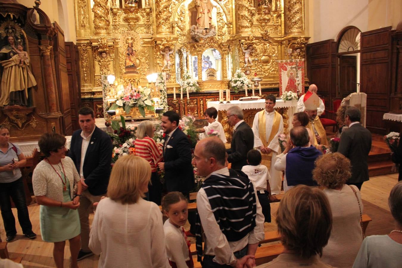 Imágenes de las vaquillas y de la procesión de las fiestas de Alfaro.