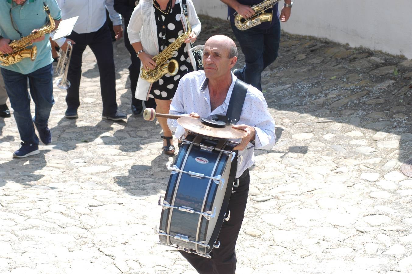 Procesion de Virgen de la Antigua en Grávalos