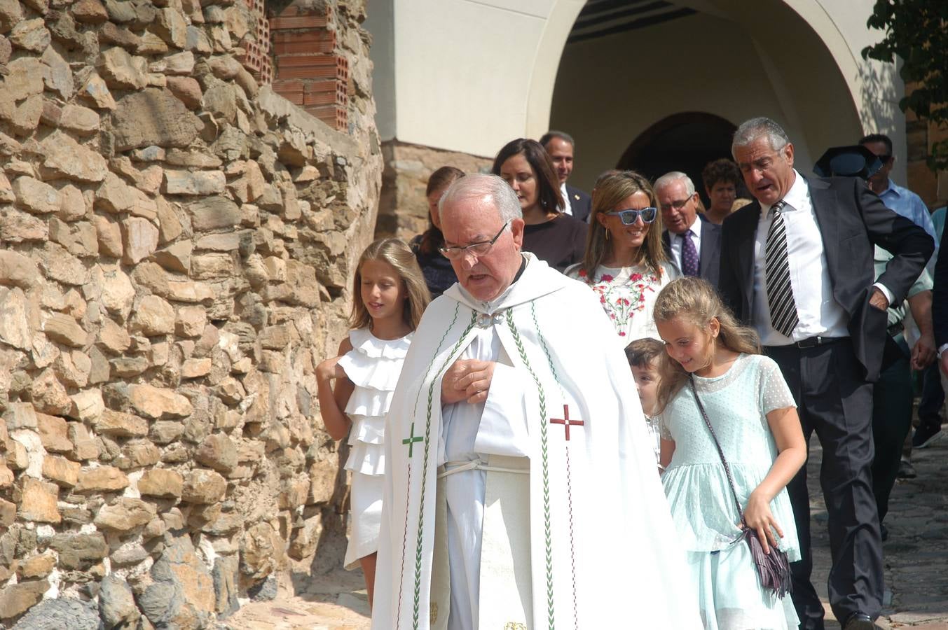 Procesion de Virgen de la Antigua en Grávalos