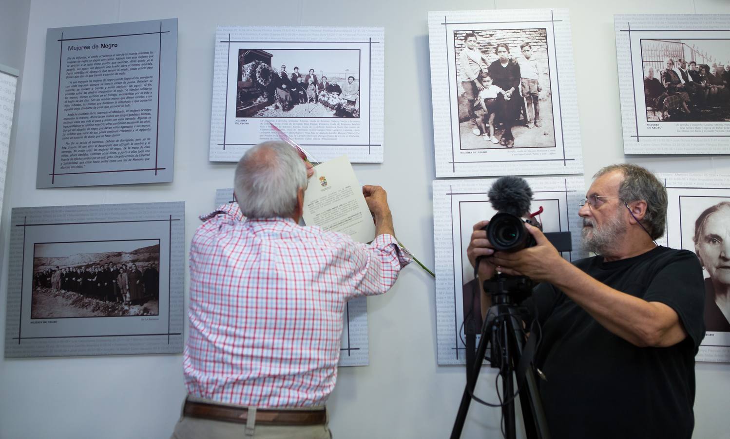 Villamediana tributó un homenaje a sus vecinos fusilados en 1936, que contó con el apoyo de todos los partidos