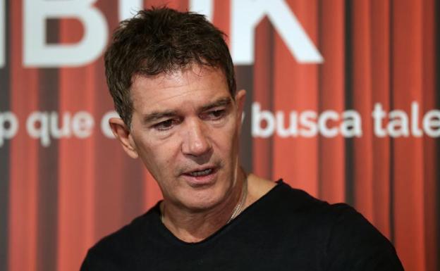 Antonio Banderas.