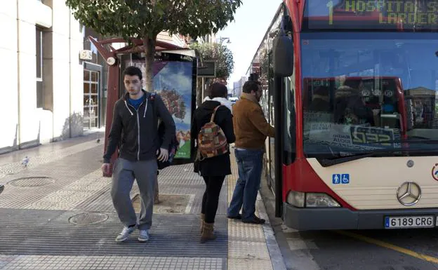 El Ayuntamiento de Logroño refuerza el autobús en San Mateo