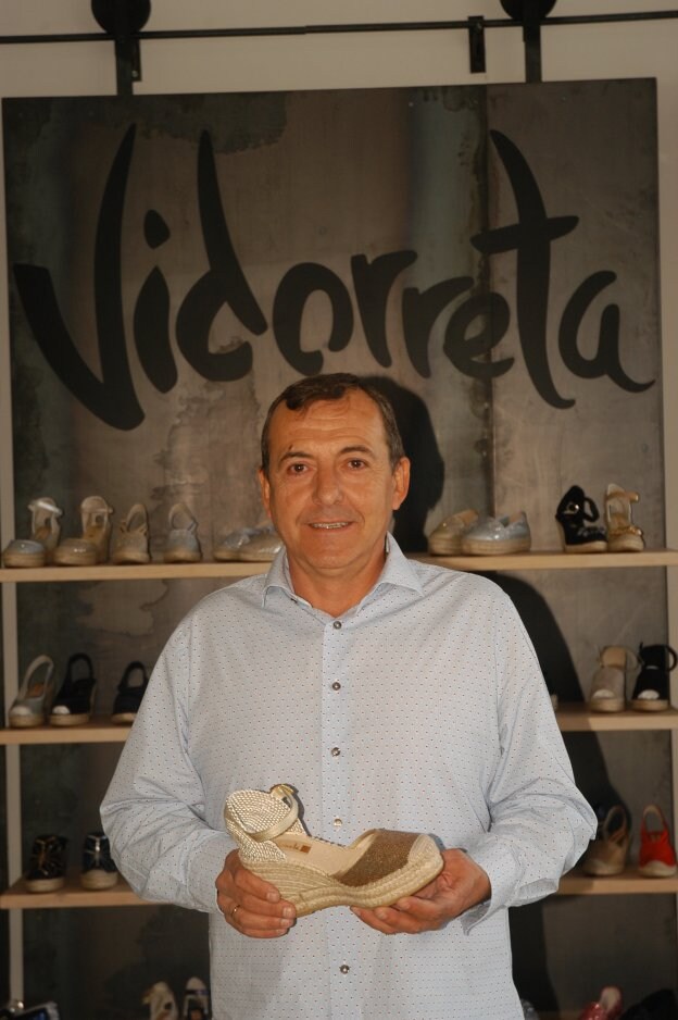 José Vidorreta en su empresa situada en Cervera. :: 