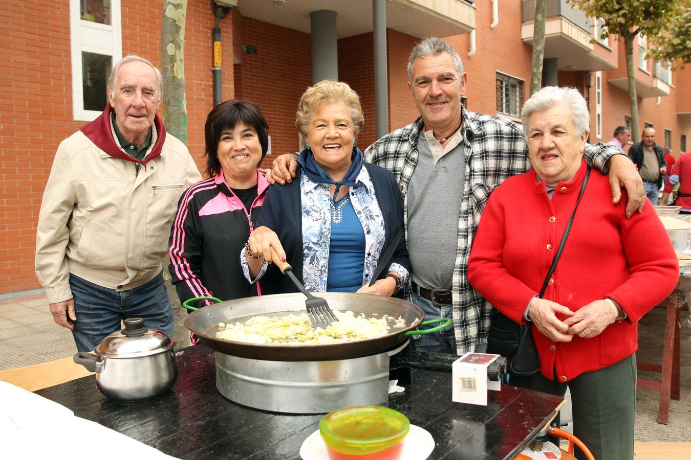 III Concurso de paellas en la zona de Siete Infantes.