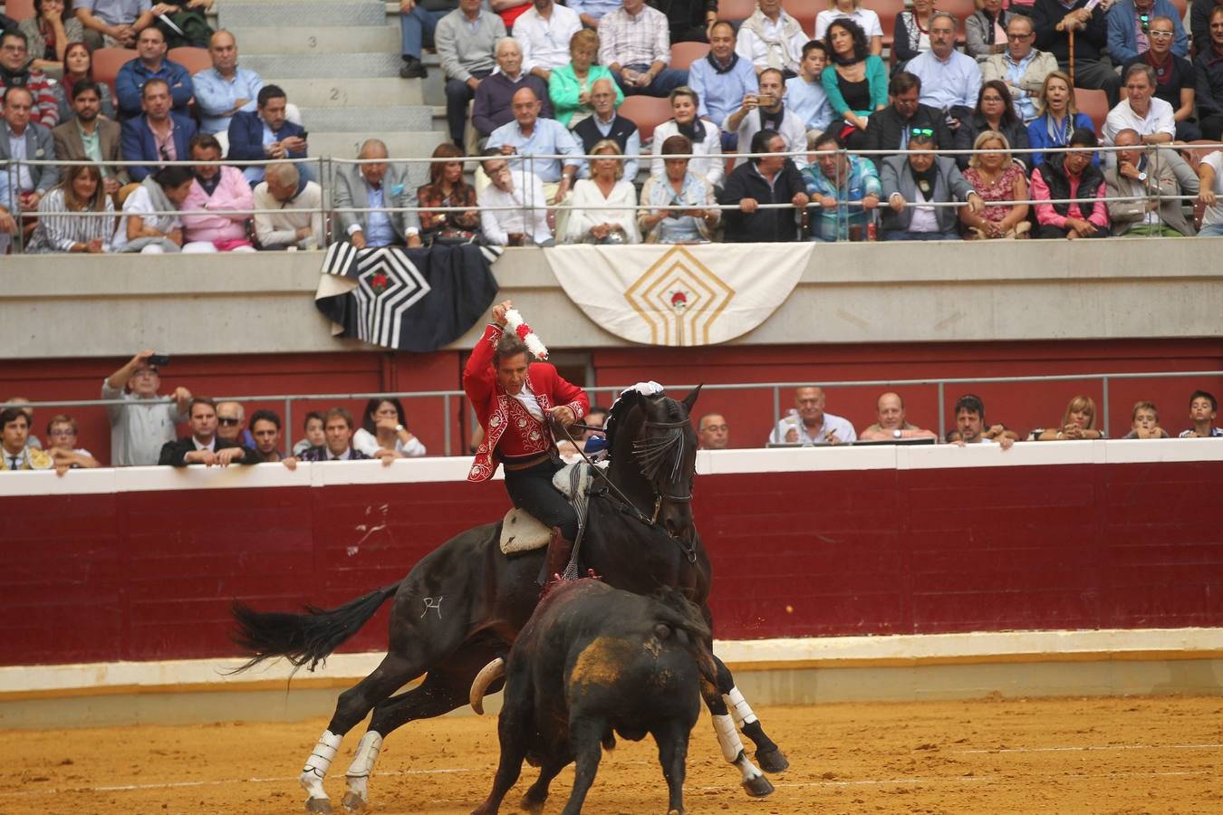 Hermoso, Talavante y Roca Rey, en el festejo