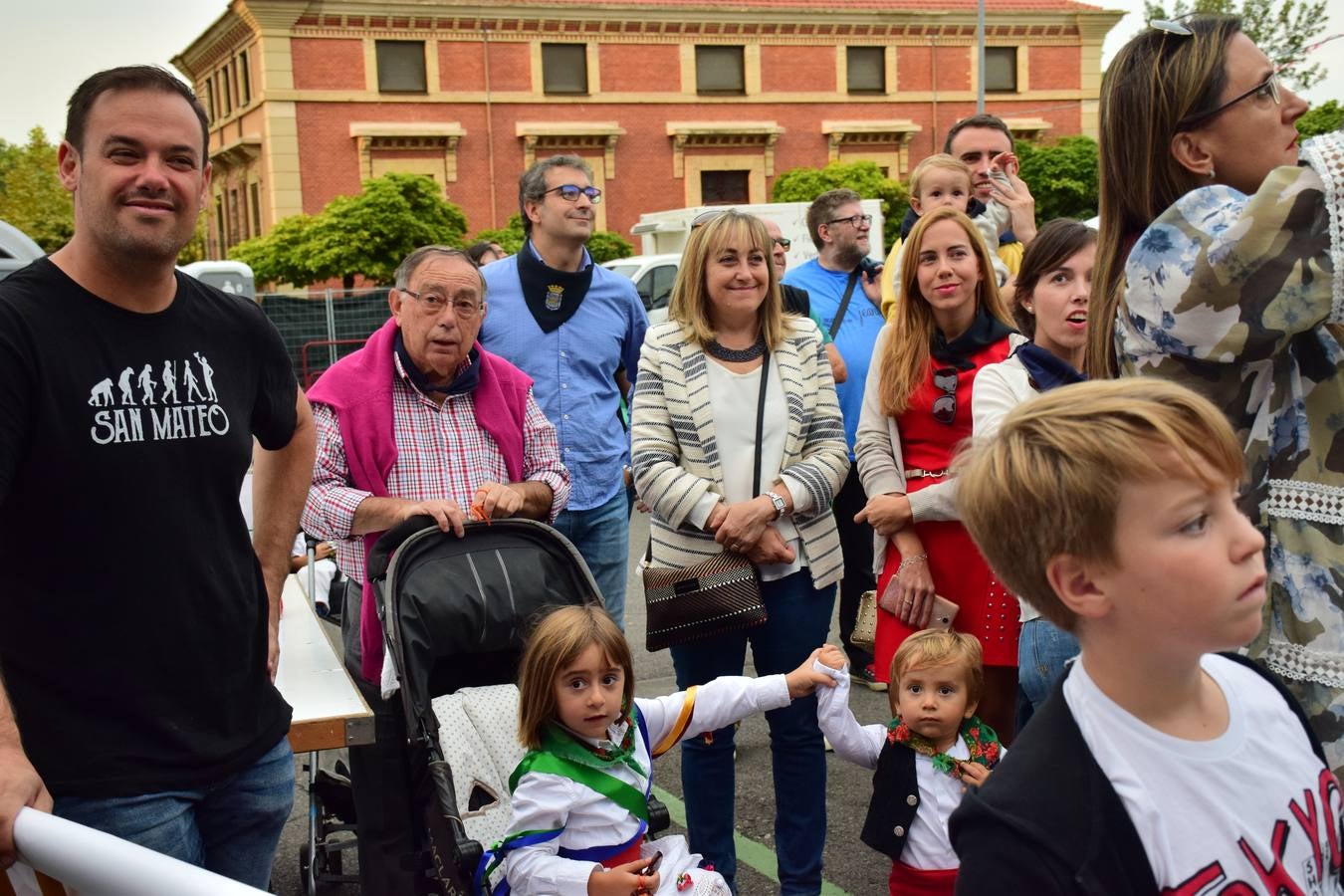 Reunión de más de un centenar de Mateos