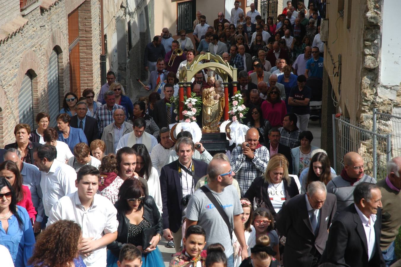 Pisado de uva y procesión de Acción de Gracias y Virgen de la Antigua en Rincón de Olivedo