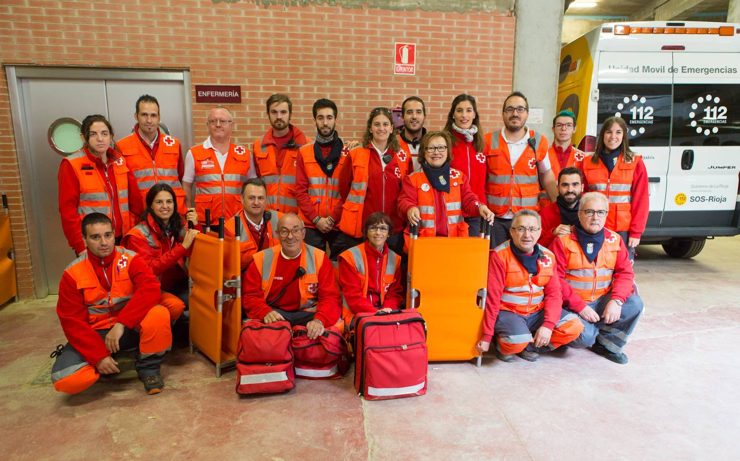 Los asistentes a las vaquillas disfrutaron de lo lindo con las vaquillas saltarinas de José Arriazu. También hubo exhibición de anillas por los campeones de España.