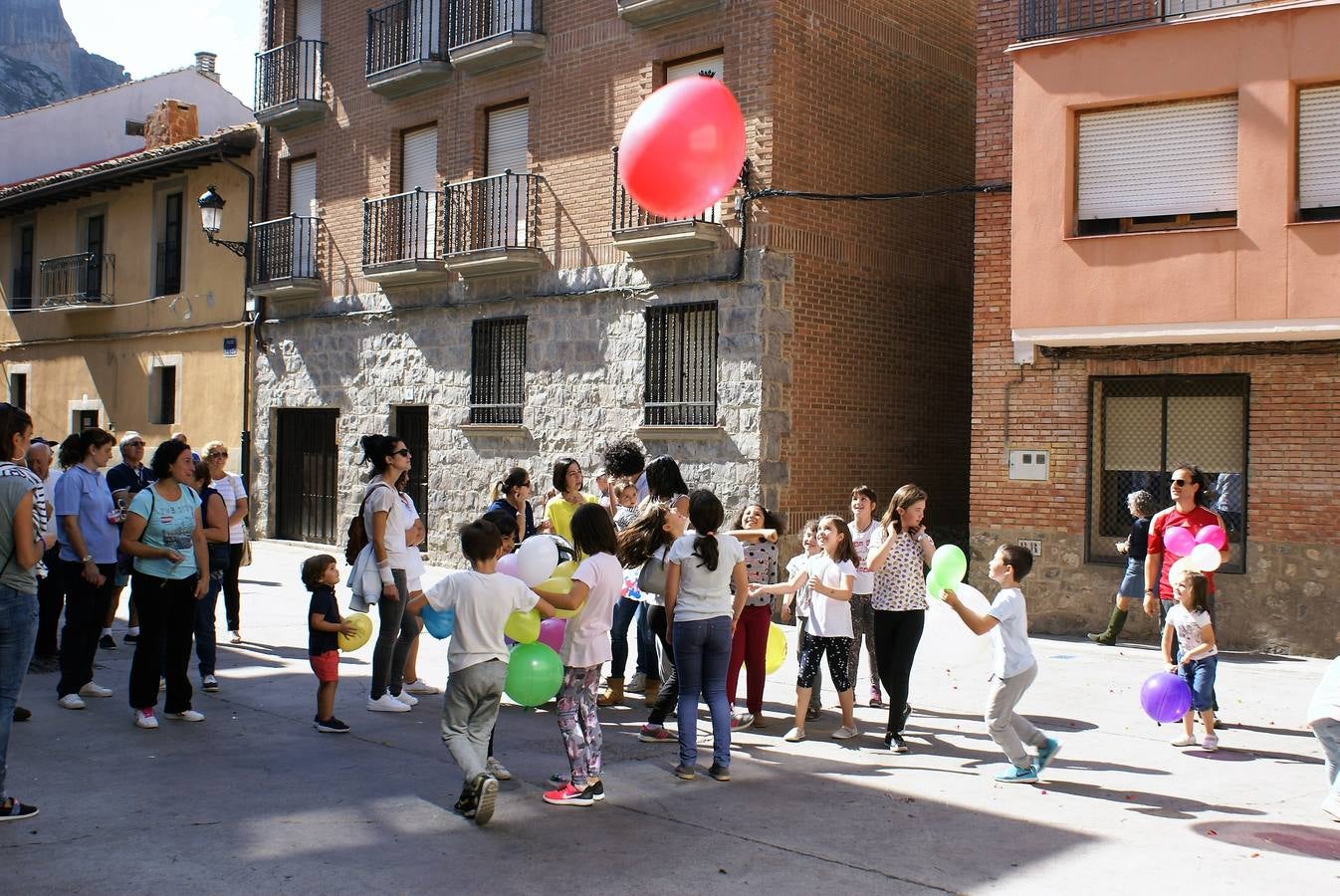 Las imágenes del cohete por las fiestas de Gracias