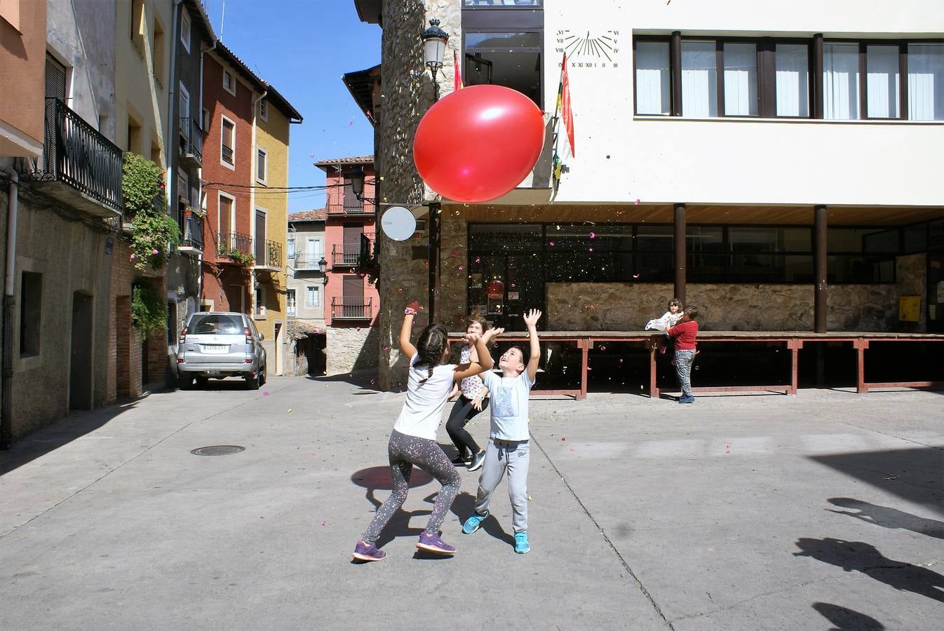 Las imágenes del cohete por las fiestas de Gracias