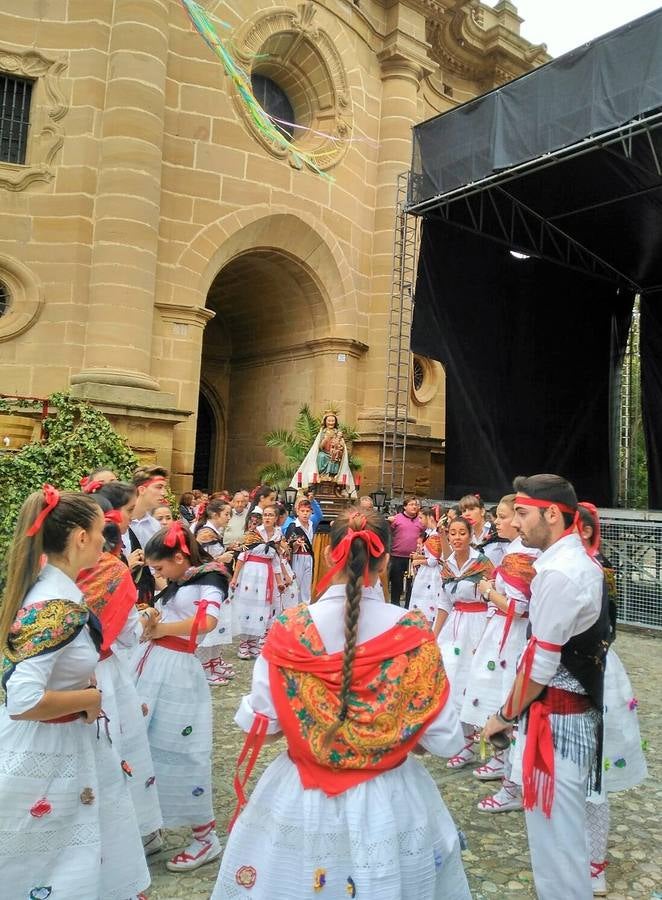 Las imágenes de la jornada festiva en la localidad