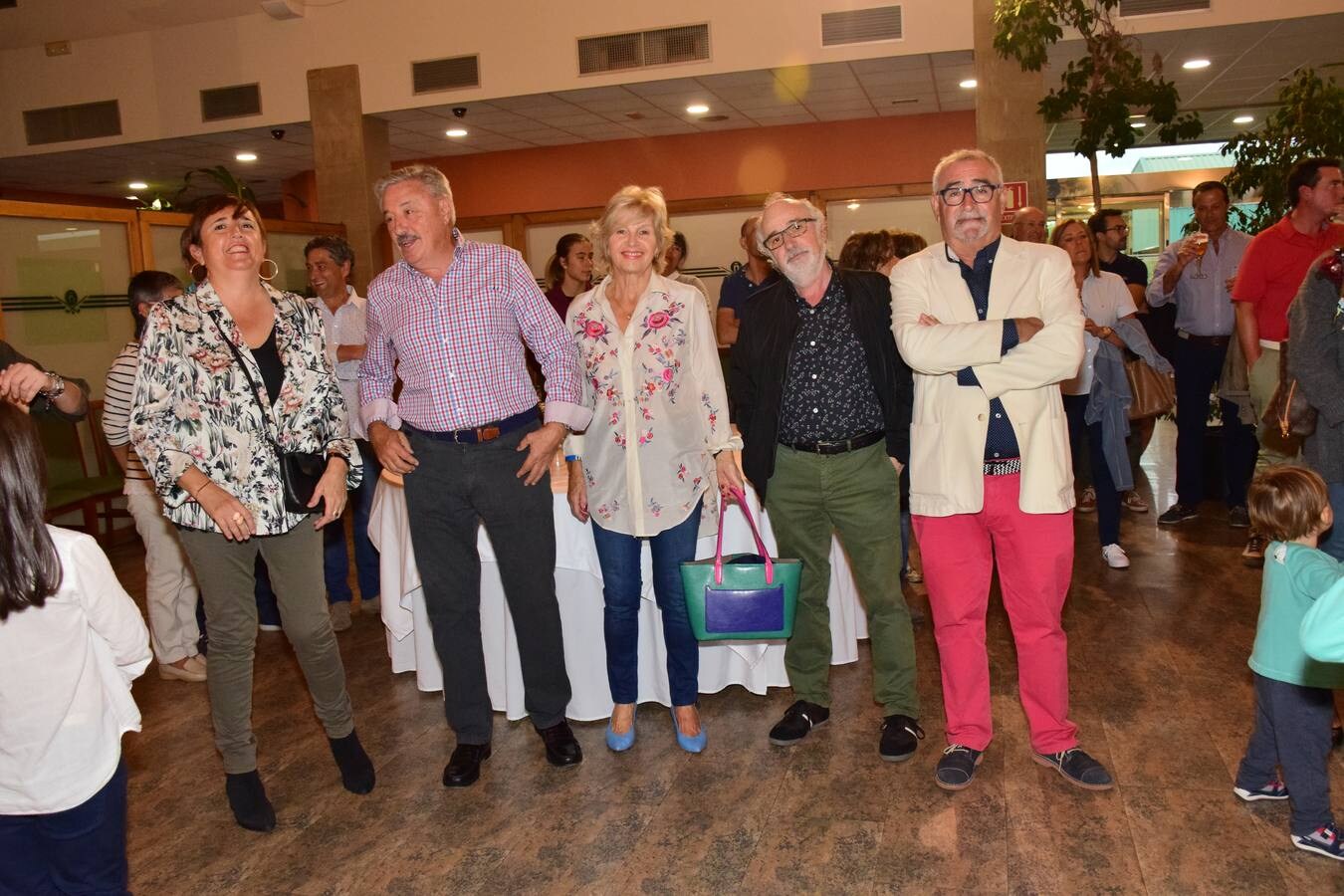 Tras la jornada de juego, los participantes pudieron disfrutar de la cata de dos vinos de Bodegas Martínez Lacuesta.