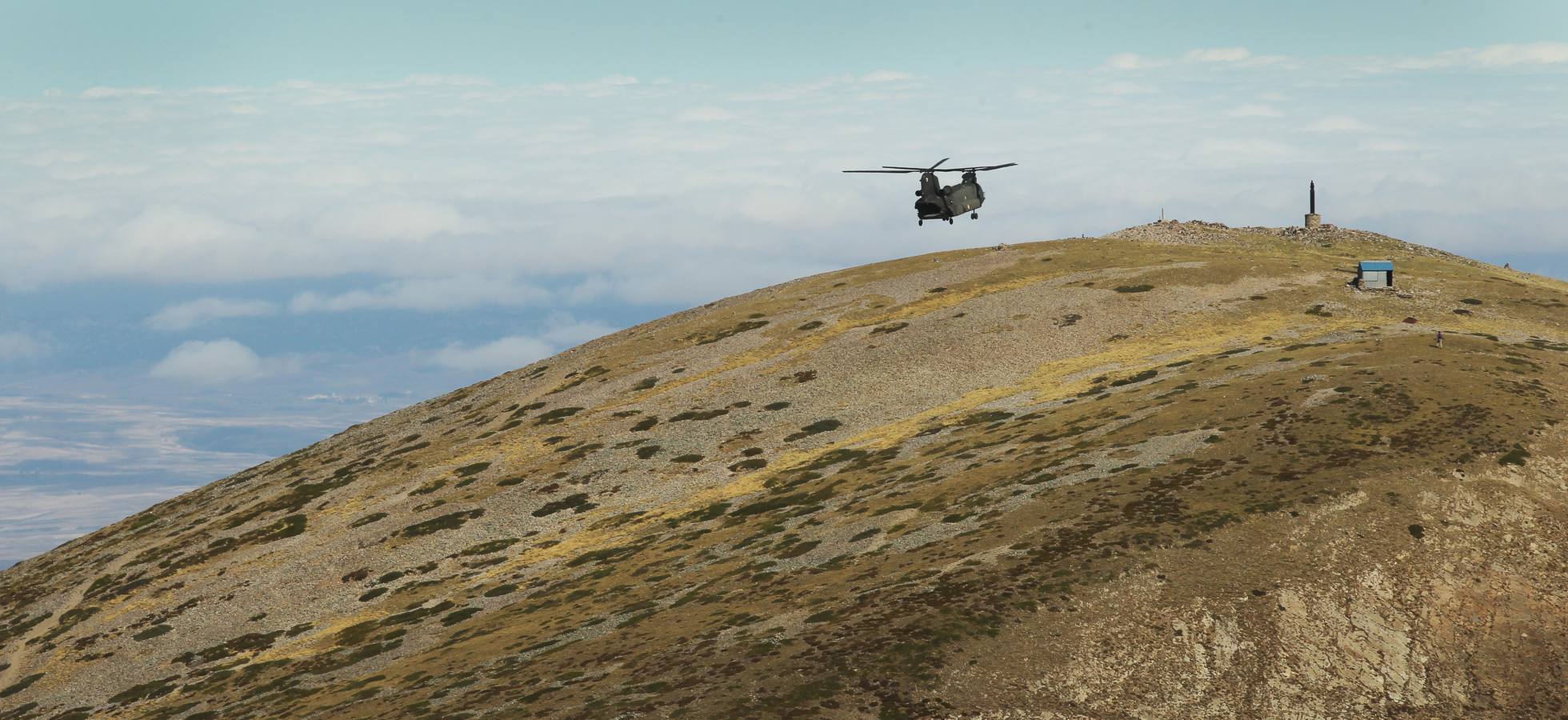 Un equipo de Diario LA RIOJA viajó en un NH-90 ,'Caimán', la última tecnología en helicópteros del Ejército español.