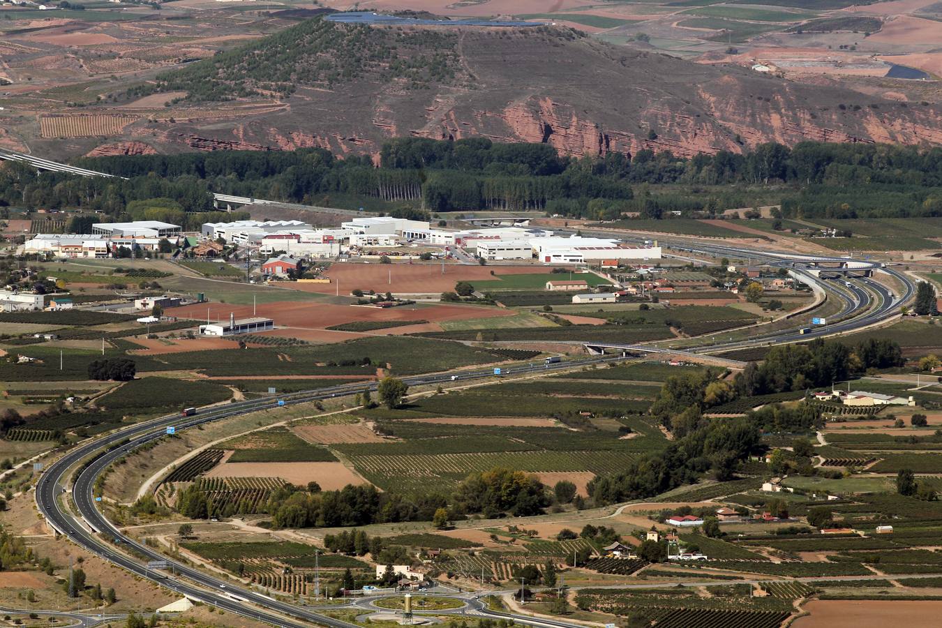 Un equipo de Diario LA RIOJA viajó en un NH-90 ,'Caimán', la última tecnología en helicópteros del Ejército español.