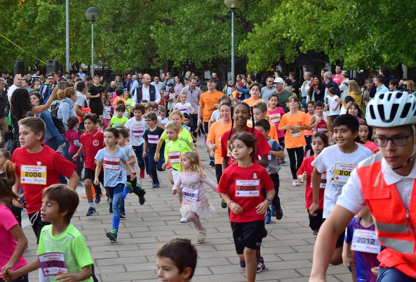 Alrededor de 300 niños tomaron parte en los actos paralelos relacionados con la Maratón que este domingo se celebra en Logroño. Amor por el deporte, participación, saber perder y también ganar... 