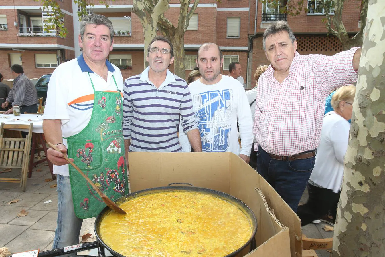 El barrio logroñés disfrutó de estos manjares dentro de sus fiestas