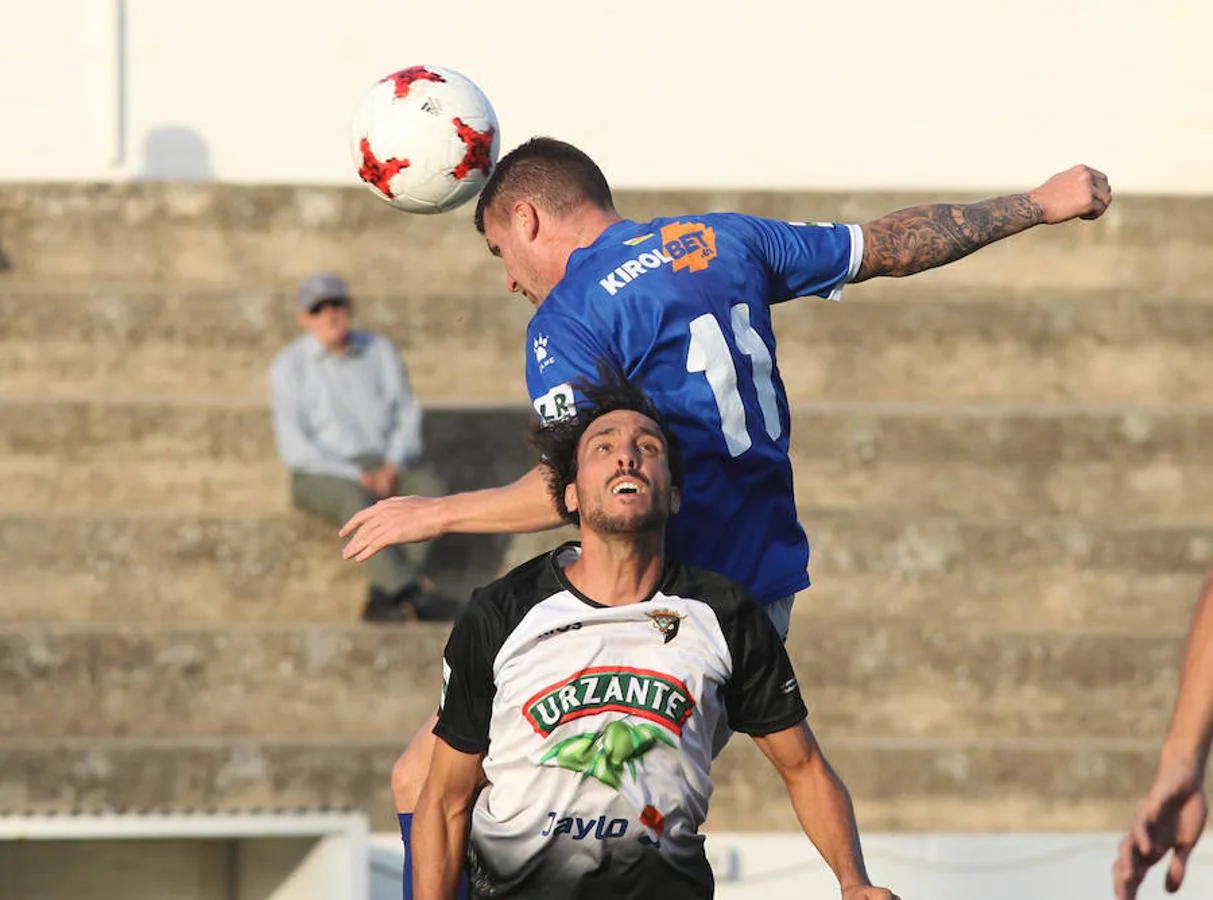 Empate sin goles de la UDL en Tudela. Los riojanos modificaron su propuesta futbolísticza para adaptarse a un rival y un campo complicados