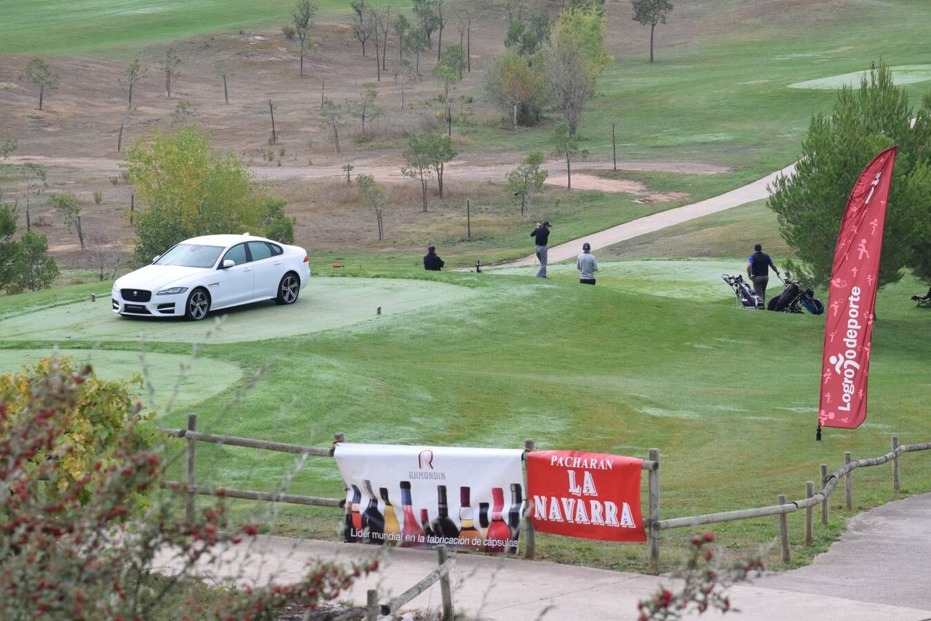 Los jugadores disfrutaron de una gran jornada de golf.