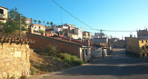 Vista de las construcciones tradicionales del barrio de las bodegas de Villamediana. :: p.h.