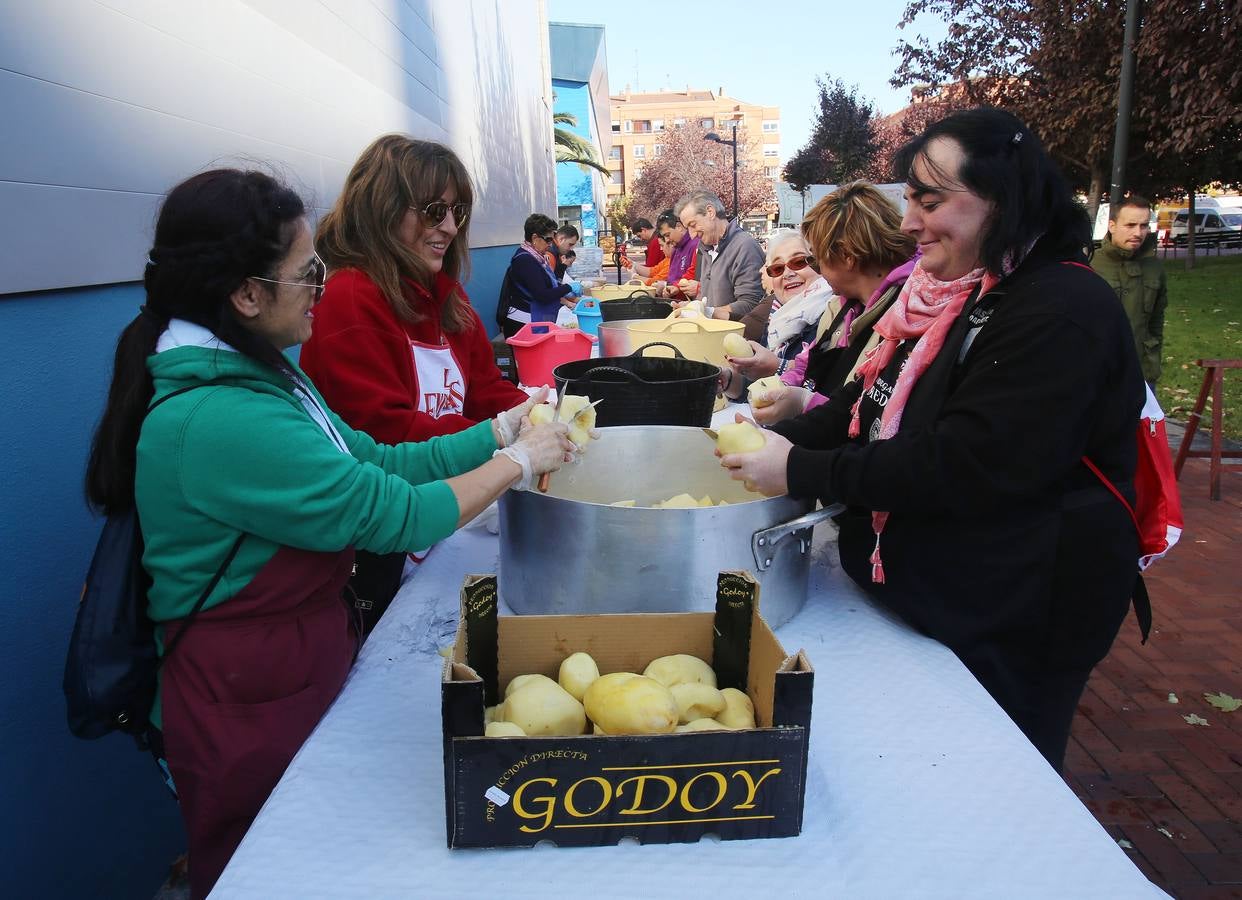 iel a su cita con la solidaridad, la tradicional marcha ASPACE ha echado a andar este domingo, 29 de octubre, desde el polideportivo municipal de Las Gaunas con la participación de alrededor de 3.000 personas que han querido apoyar esta iniciativa que pretende concienciar a la sociedad riojana sobre la realidad de las personas con parálisis cerebral.