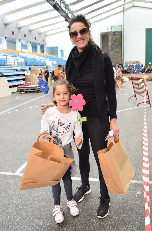 iel a su cita con la solidaridad, la tradicional marcha ASPACE ha echado a andar este domingo, 29 de octubre, desde el polideportivo municipal de Las Gaunas con la participación de alrededor de 3.000 personas que han querido apoyar esta iniciativa que pretende concienciar a la sociedad riojana sobre la realidad de las personas con parálisis cerebral.