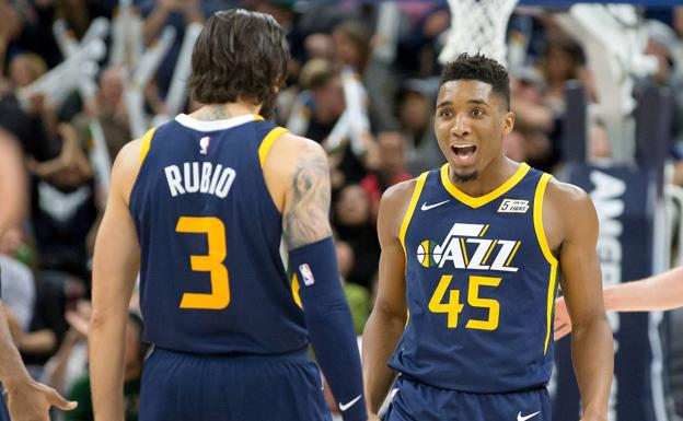 Ricky Rubio y Donovan Mitchell, en el partido. 