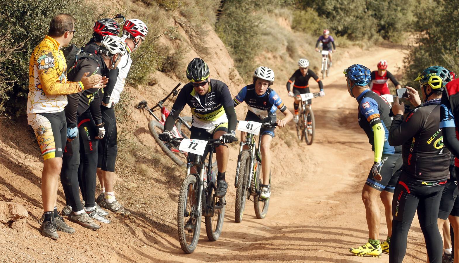 Un día magnífico ha acompañado a la celebración este domingo de la Duatlón de Moncalvillo, que ha dejado escenas preciosas