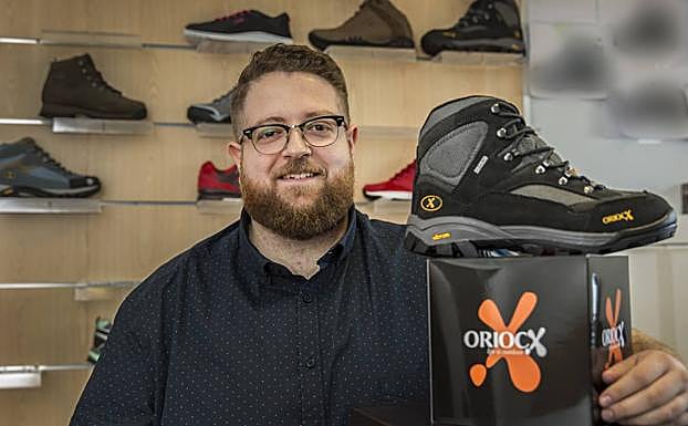 Eduardo Zaballas fue becario en la empresa Prodimex Global, lo contrataron al finalizar la beca, y hoy en día sigue en la empresa. :: 