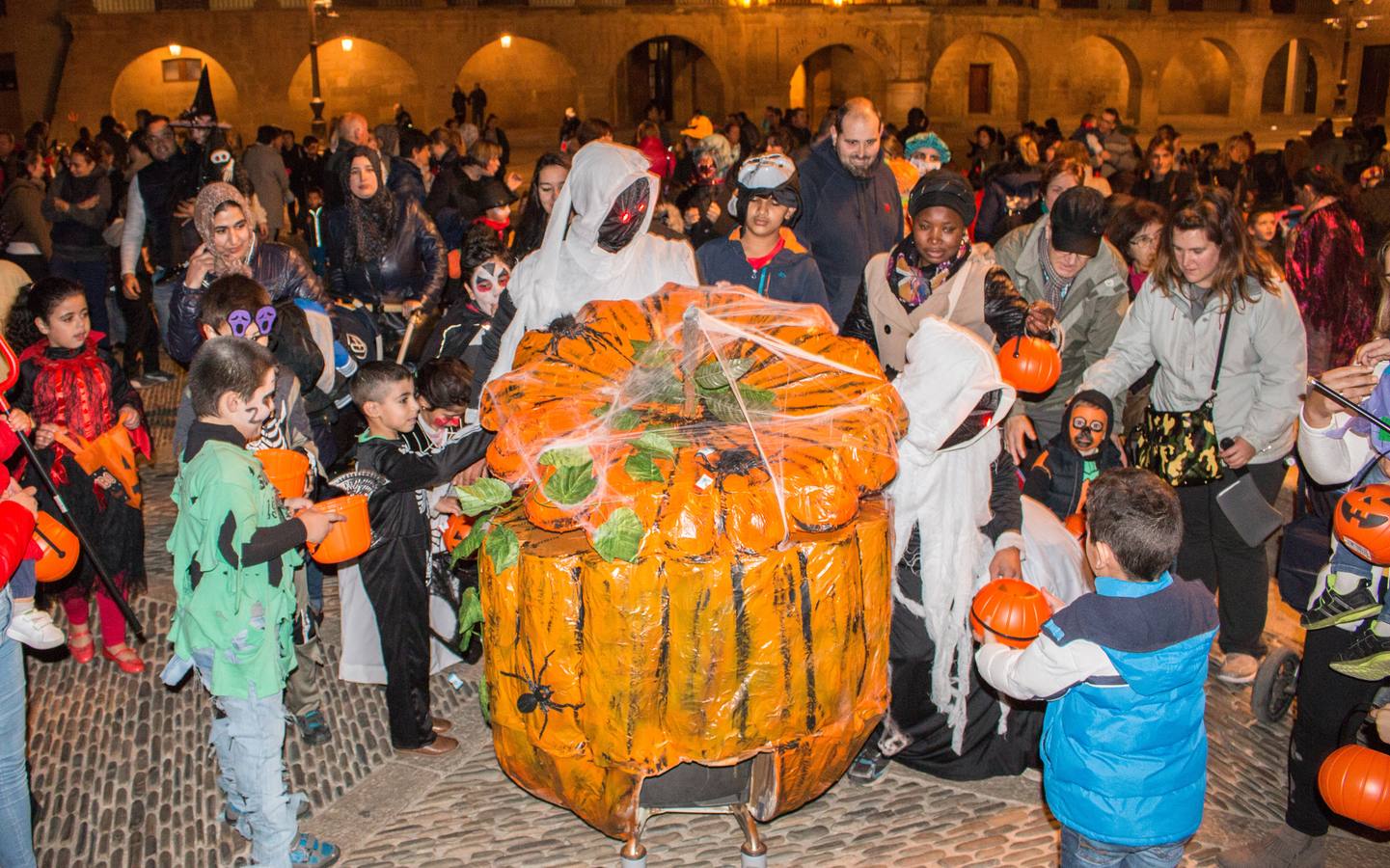 Disfraces para celebrar Halloween en Logroño, Albelda, Santo Domingo, Haro y Villamediana