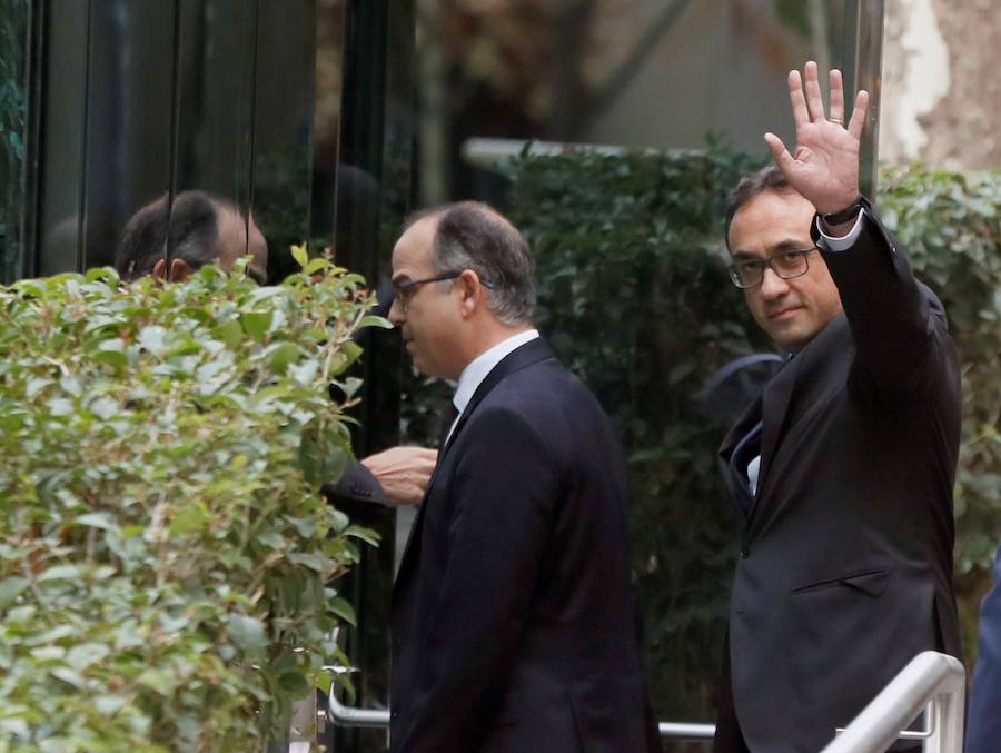Jordi Turull, exconsejero de Presidencia de la Generalitat,iz.,y Josep Rull de Territorio,d., a su llegada a la Audiencia Nacional.