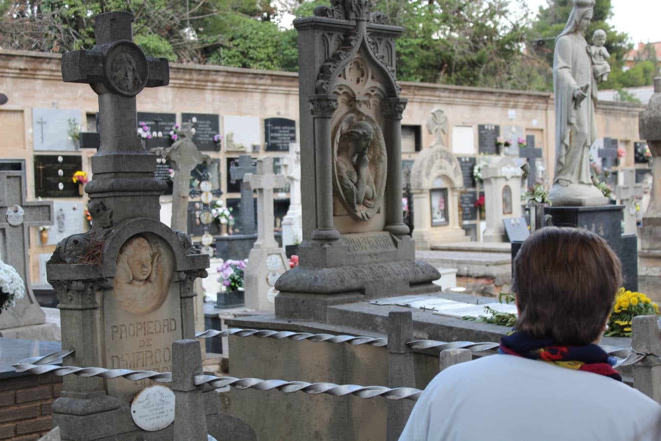 Visita al cementerio de Calahorra