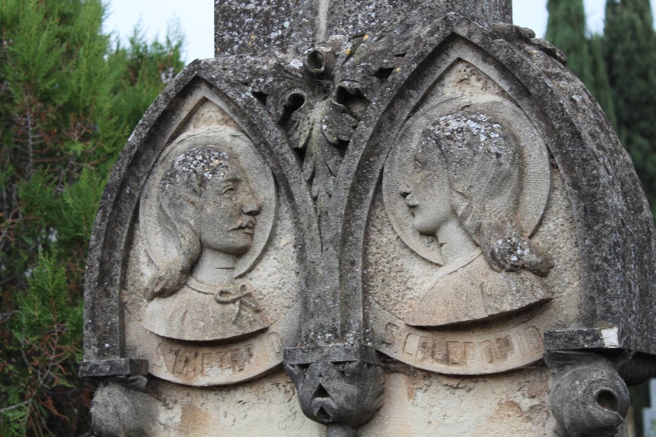 Visita al cementerio de Calahorra