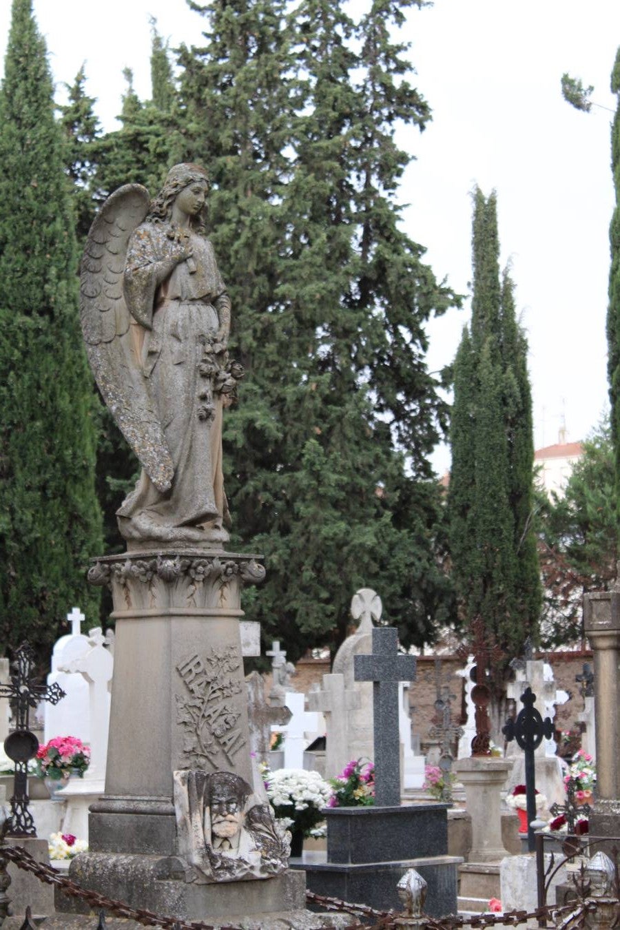 Visita al cementerio de Calahorra