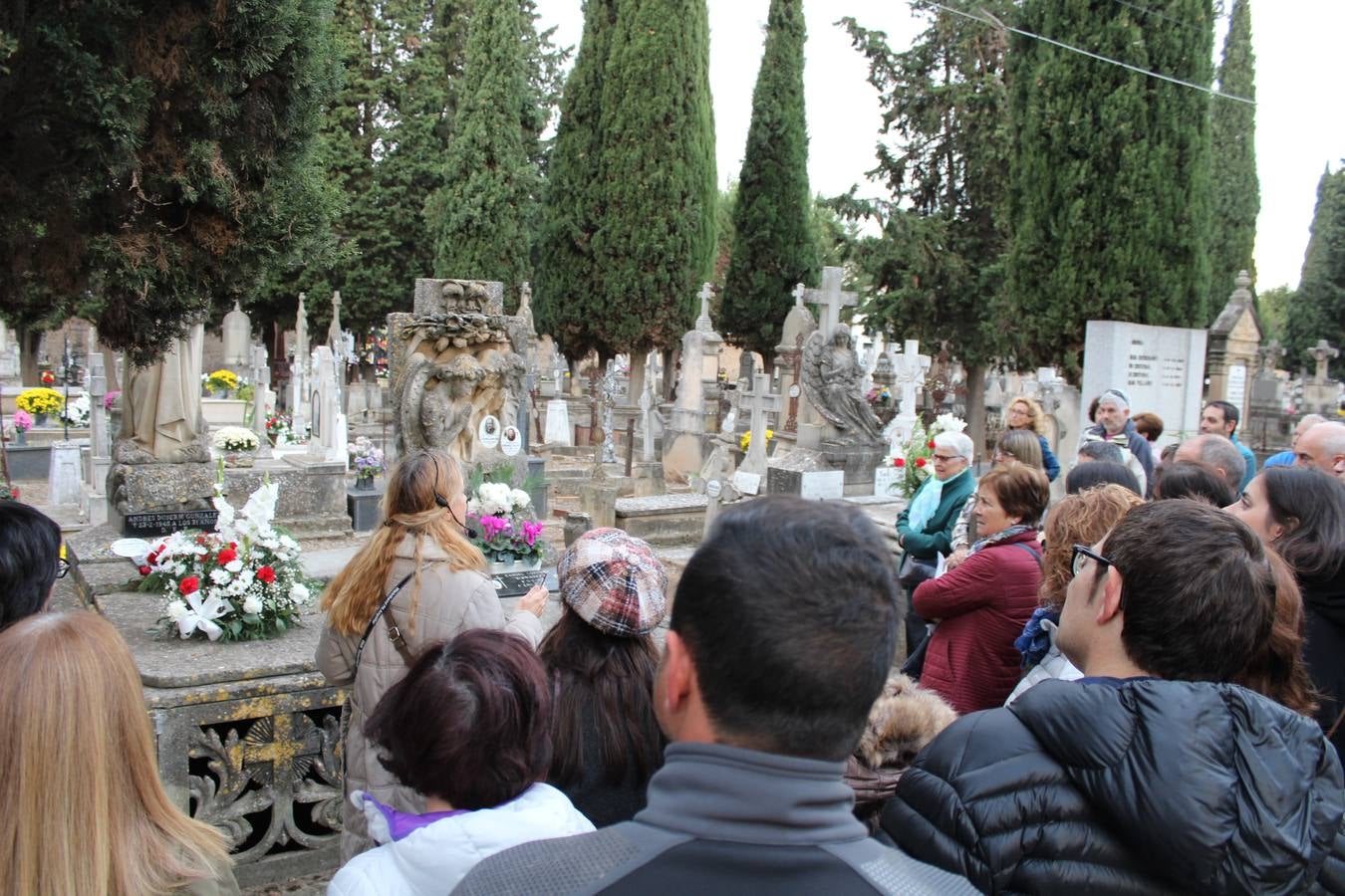 Visita al cementerio de Calahorra