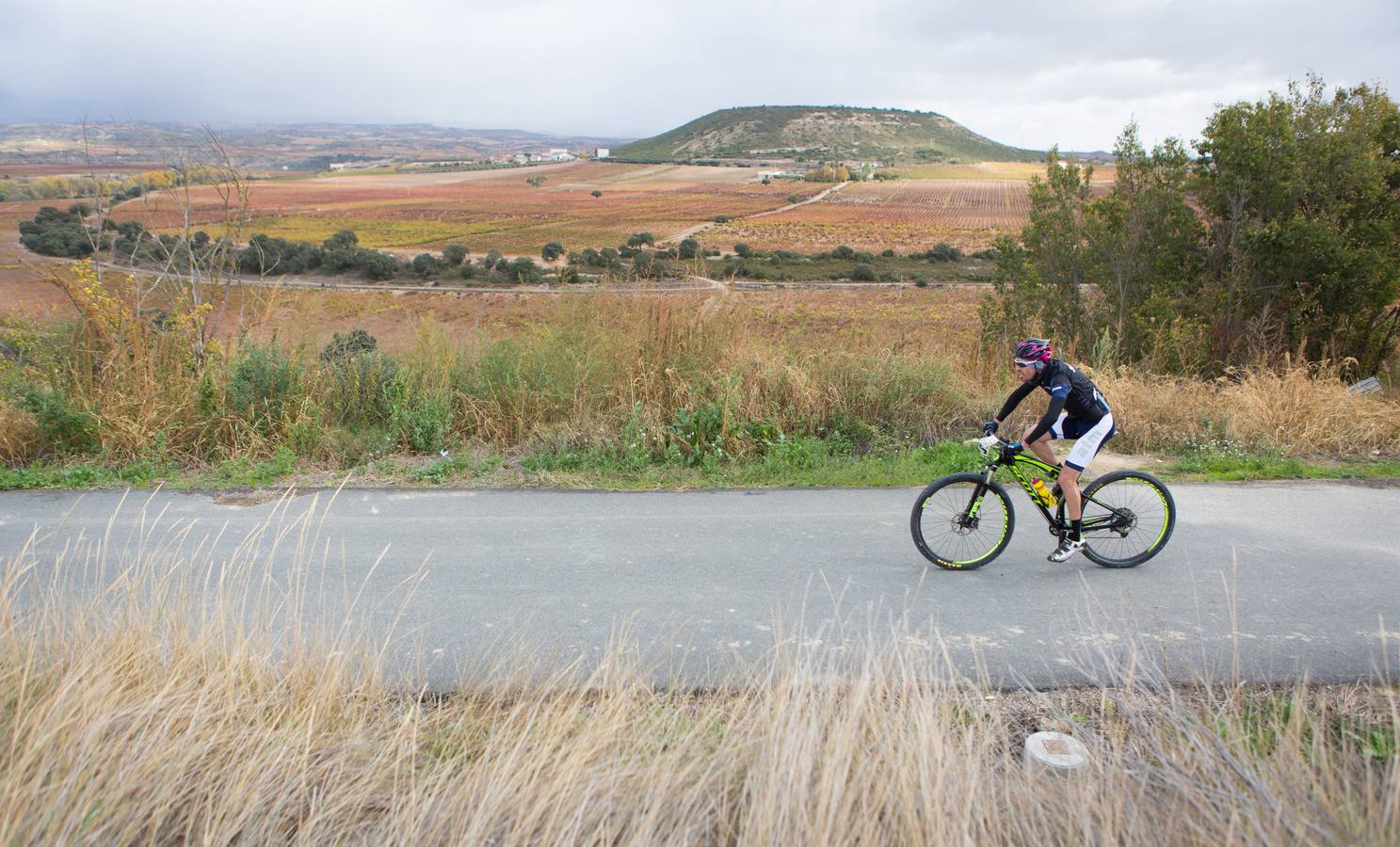 Cerca de 300 ciclistas participaron en la prueba