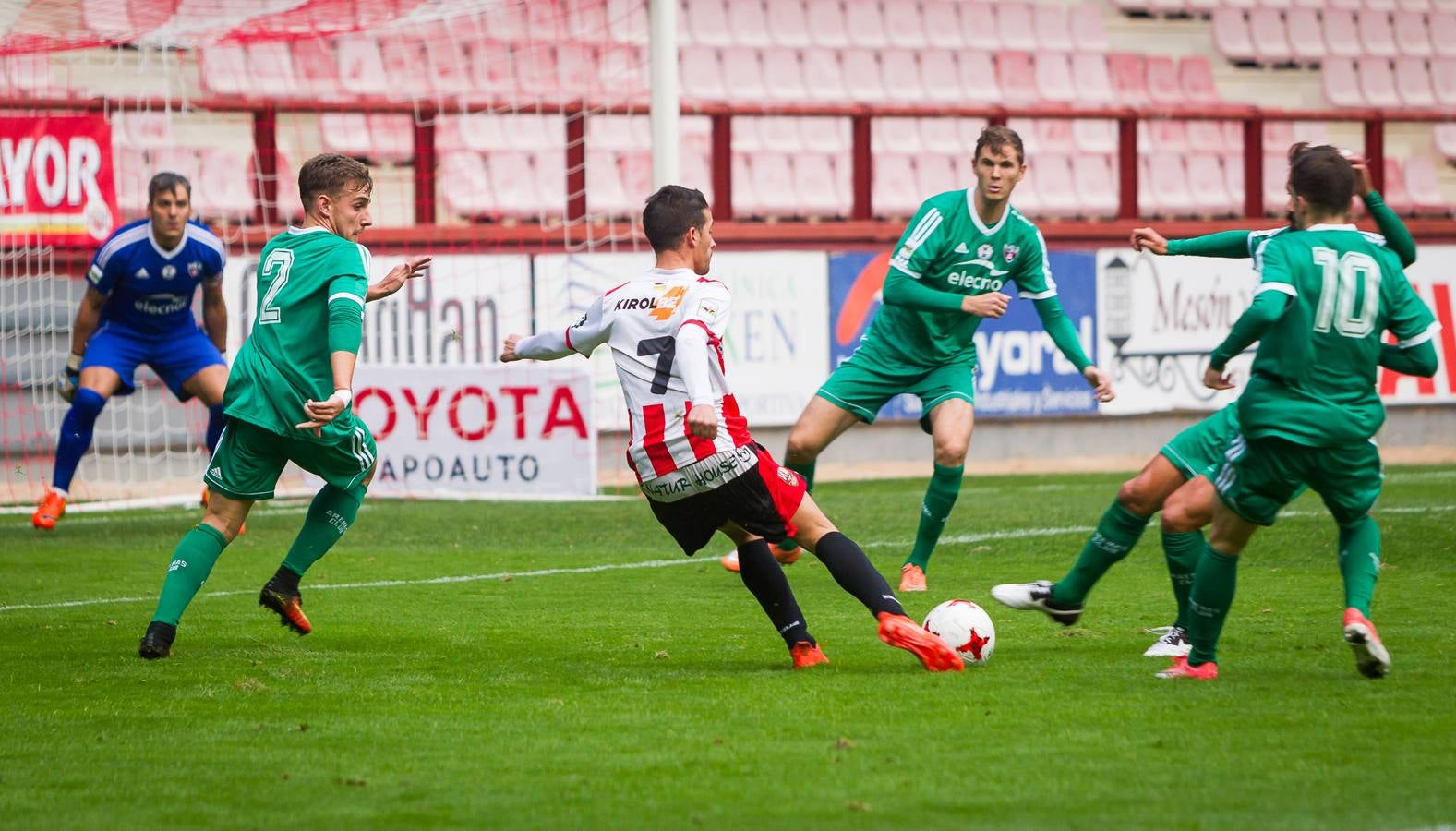 Los de Logroño no consiguieron pasar este domingo del empate (1-1)